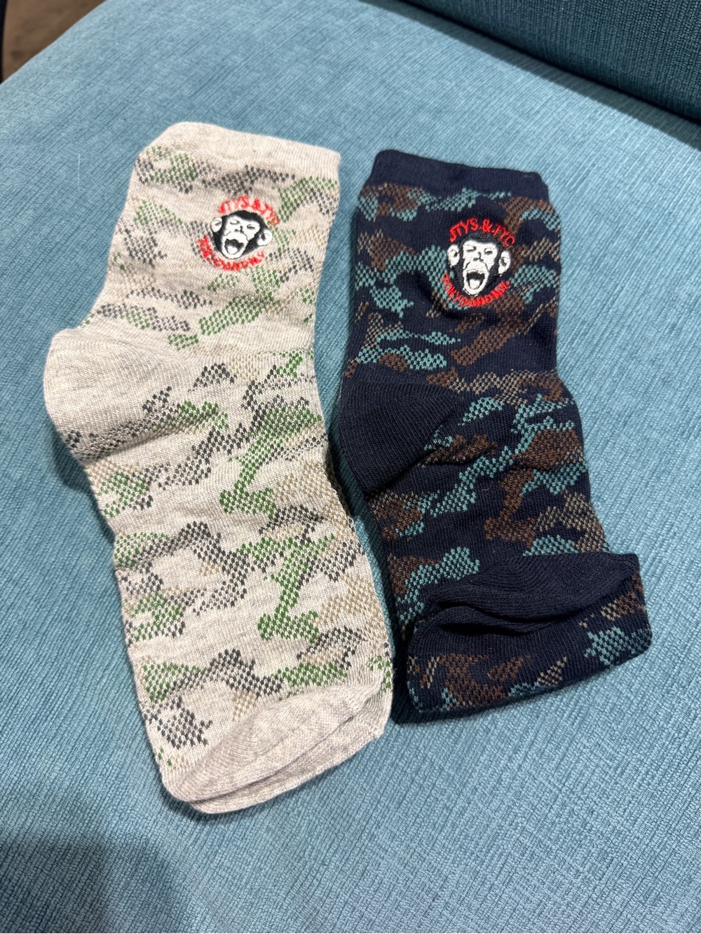 JTYS Men's Camo Crew Socks - Beige & Navy (2-Pack)